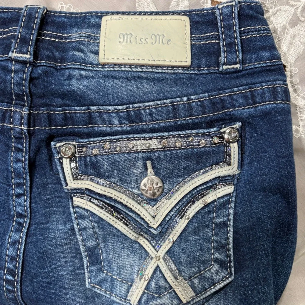 Y2K Mcbling Trashy Sleaze Miss Me Rhinestone Embellished Cuffed Denim Shorts 27